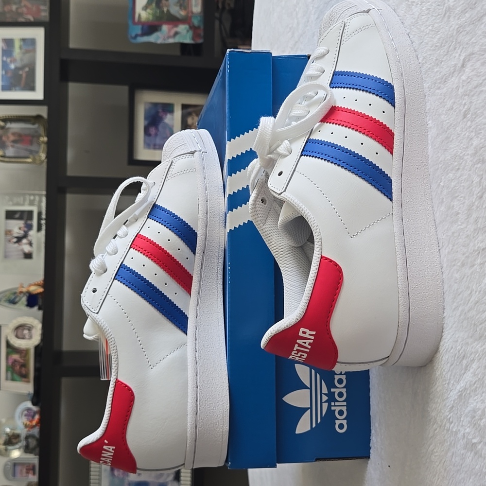 Adidas Superstar Americana NWT